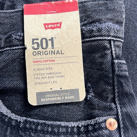 Women’s Levi’s 501 Black Destruction 26/30 New with Tags - Picture 5 of 11